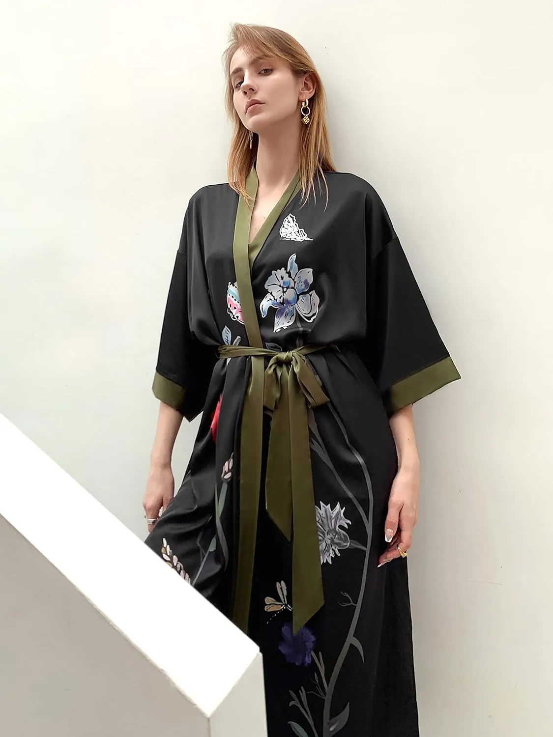 Kimono Robes for Women Long Dressing Gown Charmeuse Satin Floral Print Silky Robe Sleepwear Wedding Bachelorette Party