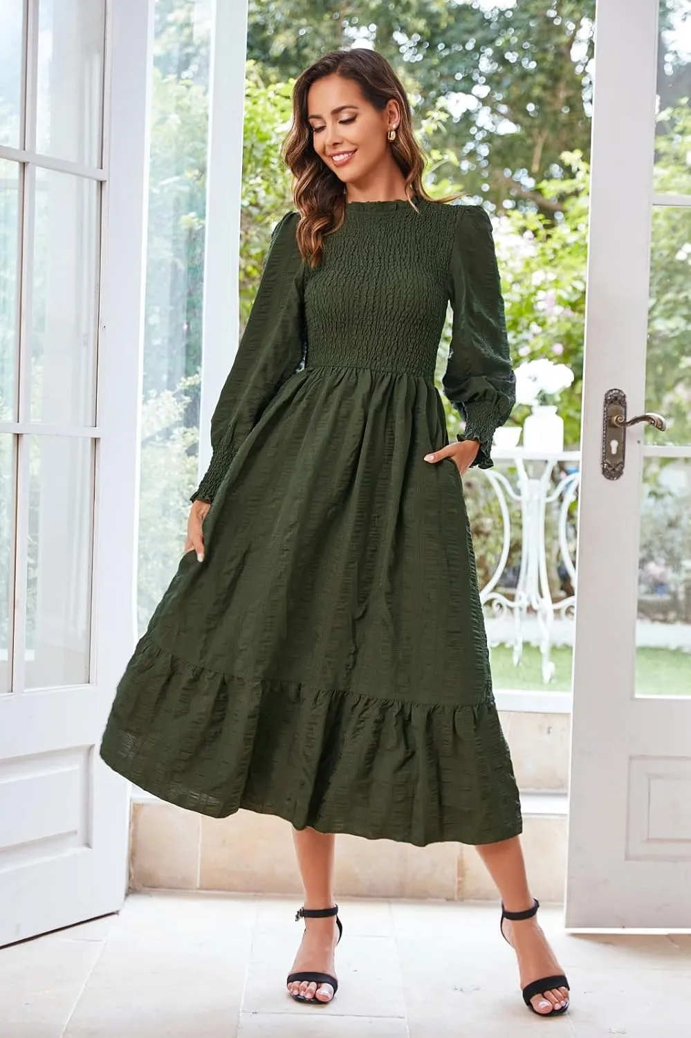 Women's 2025 Spring Fall Midi Dress Casual Long Sleeve Crew Neck Smocked Tiered Long Flowy Dresses with Pockets